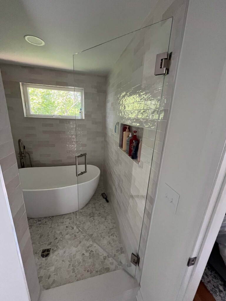 Primary Suite Addition with Tub and Shower in Fox Chapel